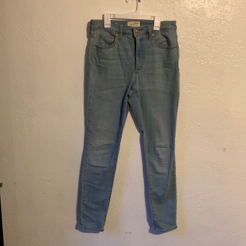 Universal Thread high rise skinny jeans, size 8